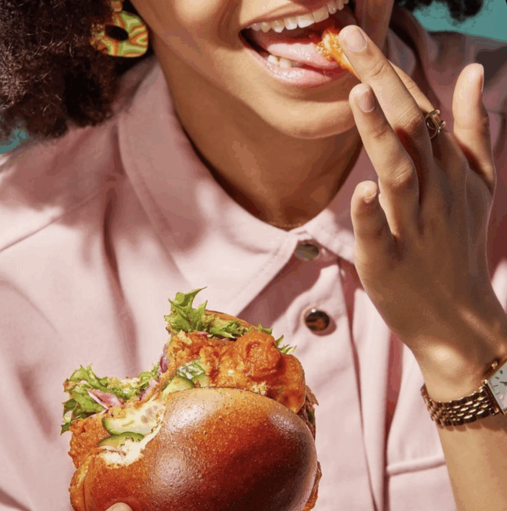 Gia tăng giá trị vòng đời thực khách (CLV)